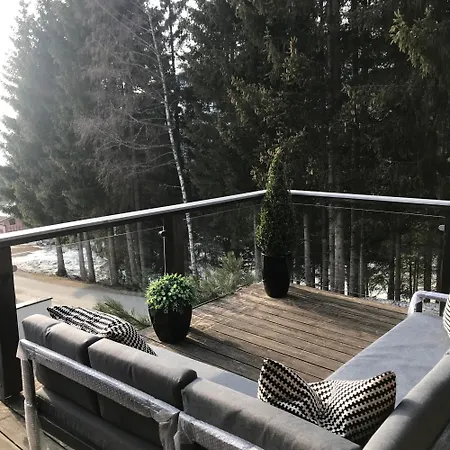 Luxury فيلزموس